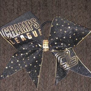 the champions league cheerleading bow